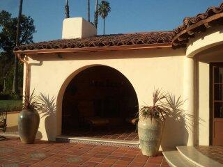 Spanish style architecture Lauri Matisse